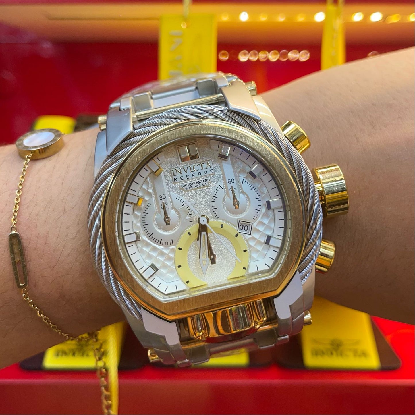 ⌚⚡🔥 INVICTA BOLT ZEUS – PODER & DOMINIO 💎🏆